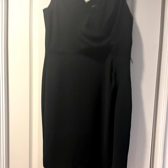 Ivanka Trump Office Black Dress - Picture 1 of 5